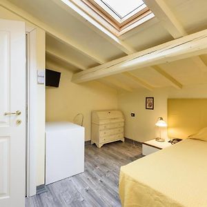 Kamer met een King Size Bed